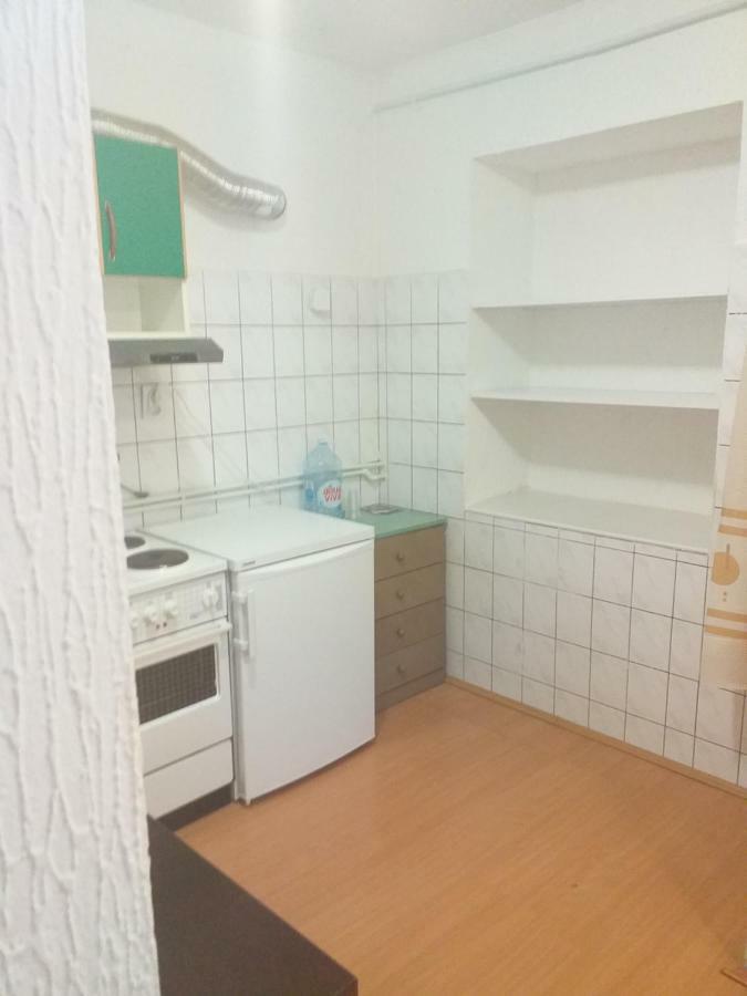 Hostel Corner 021 노비사드 외부 사진